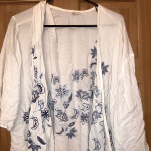 Hollister beach cardigan